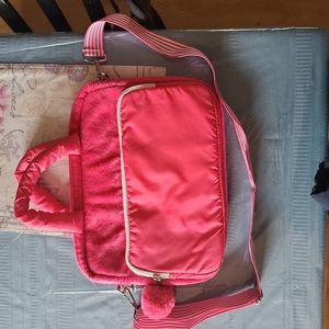 Chromebook style carrying case